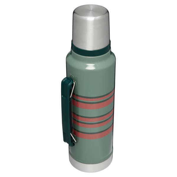 The Vintage Loom Legendary Classic Bottle | 1.5 QT - Image 2